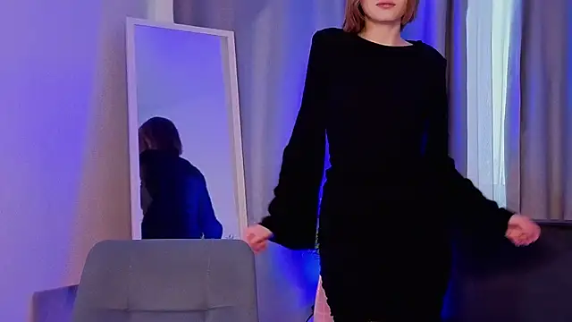 Leyla crsh online show from February 2026 11:39:02 AM