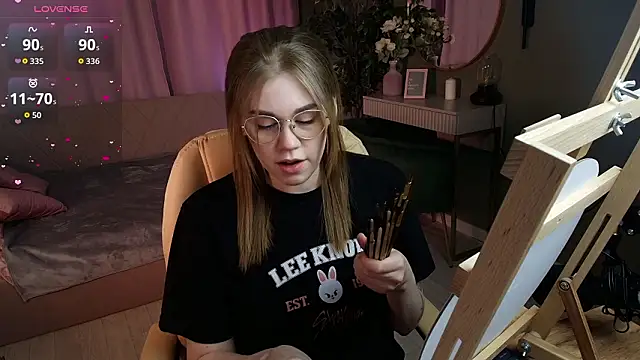 Alison Doody online show from March 2026 07:43:01 AM