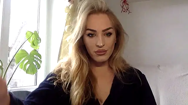 Snapshot of Mileriya chatting on March 2026 09:53:01 AM Mileriya online show from March 2026 09:53:01 AM