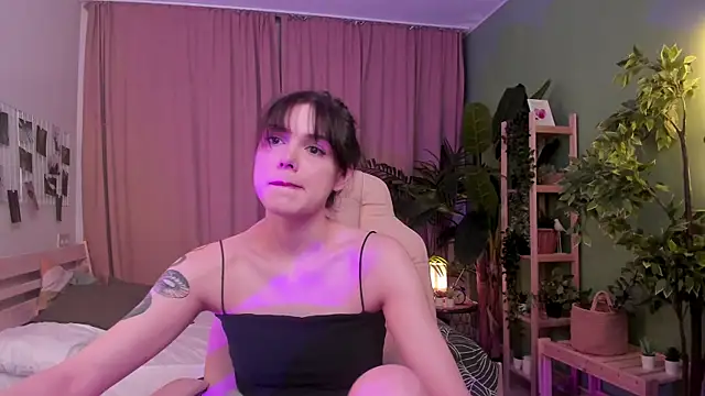 Pamela Tiffin online show from January 2026 01:10:02 AM