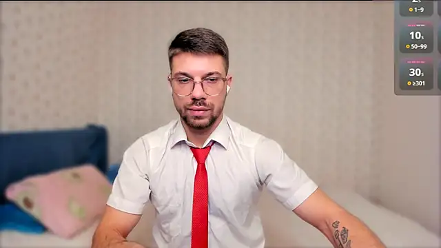 Tony Wolf online show from December 2025 06:05:02 PM