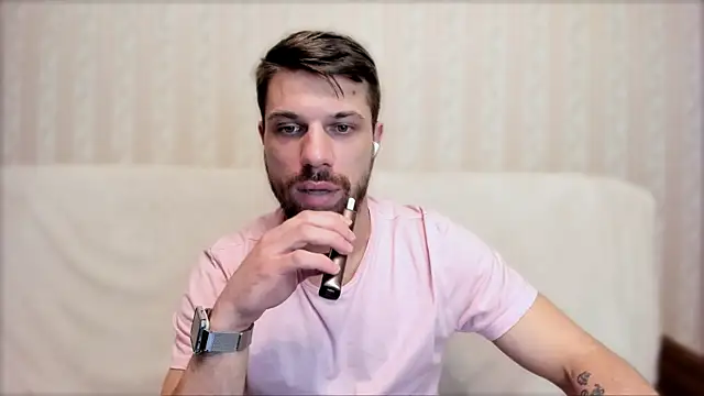 Tony Wolf online show from March 2026 10:32:01 PM