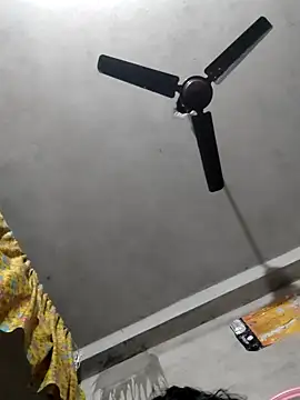 Snapshot of desiupcouple chatting on January 2026 06:44:02 PM desiupcouple online show from January 2026 06:44:02 PM