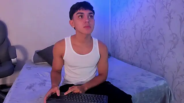  TaylorBlack online show from December 2025 11:27:02 AM