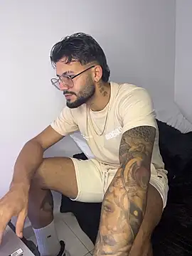 thedragonboyxxx online show from January 2026 11:52:02 PM