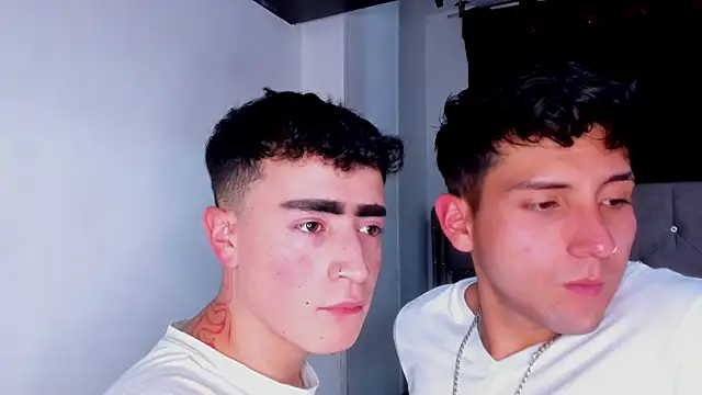 Snapshot of naughtysalomon__ chatting on February 2026 01:17:01 AM naughtysalomon online show from February 2026 01:17:01 AM