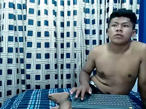 Snapshot of toomixxx chatting on March 2026 07:58:02 AM toomixxx online show from March 2026 07:58:02 AM