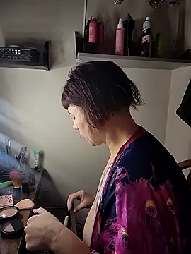 Snapshot of infinirose chatting on February 2026 04:40:02 PM infinirose online show from February 2026 04:40:02 PM