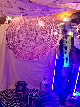 Snapshot of infinirose chatting on March 2026 07:47:02 AM infinirose online show from March 2026 07:47:02 AM