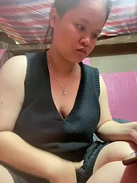 Thanhhuyen001 online show from December 2025 05:14:02 AM