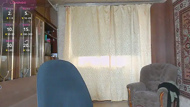 Casey peach online show from April 2026 07:36:02 AM