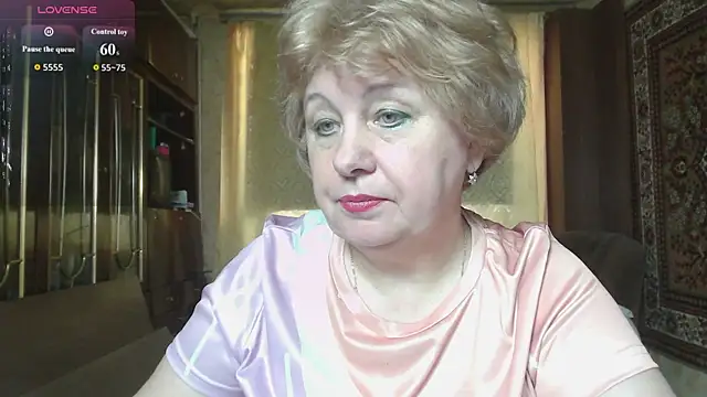 Snapshot of Casey_peach chatting on August 2026 09:30:01 AM Casey peach online show from August 2026 09:30:01 AM