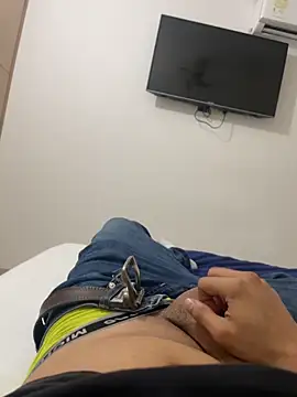 Snapshot of HotWhisper22 chatting on February 2026 05:40:02 PM HotWhisper22 online show from February 2026 05:40:02 PM