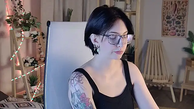 ElenaSomerhalder online show from January 2026 09:36:02 AM