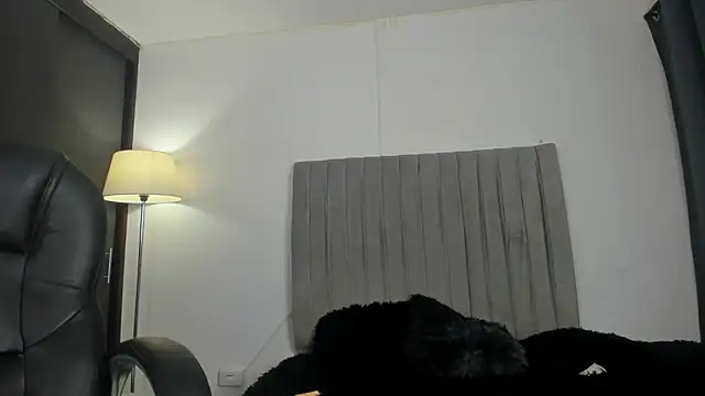 im thomass online show from March 2026 12:45:02 PM