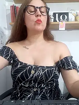 SofiEsteves online show from March 2026 04:01:01 PM