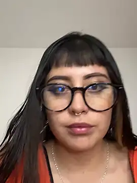justmariee online show from May 2026 03:59:02 AM