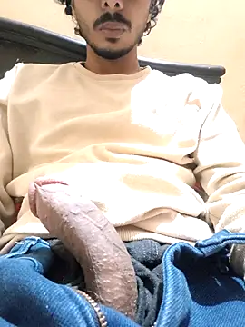 Snapshot of Sammyboii006 chatting on February 2026 11:35:02 AM Sammyboii006 online show from February 2026 11:35:02 AM