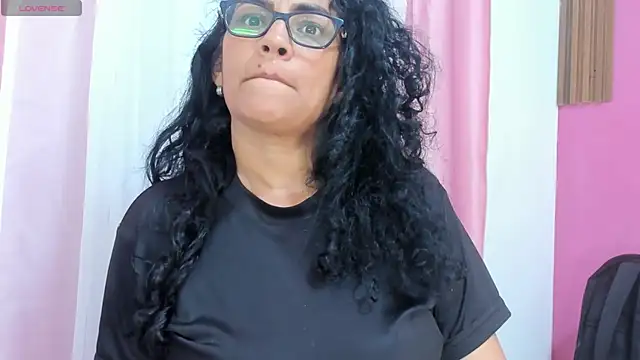 Snapshot of Bianca_slut1 chatting on February 2026 07:39:01 PM Bianca slut1 online show from February 2026 07:39:01 PM