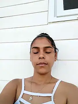 Snapshot of Emily_hot26 chatting on February 2026 08:37:02 PM Emily hot26 online show from February 2026 08:37:02 PM