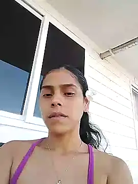 Snapshot of Emily_hot26 chatting on March 2026 09:29:02 PM Emily hot26 online show from March 2026 09:29:02 PM