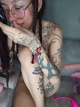 Kaoz 69  online show from May 2026 11:13:01 PM