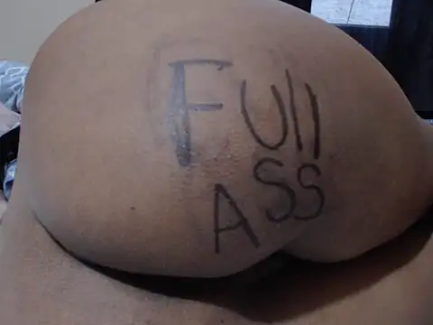 Gabby Stunning online show from December 2025 09:33:02 PM