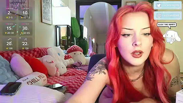 Snapshot of itscleomoon chatting on February 2026 01:37:02 AM itscleomoon online show from February 2026 01:37:02 AM