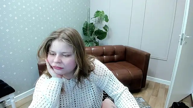 Alice Lissa online show from February 2026 10:19:02 AM