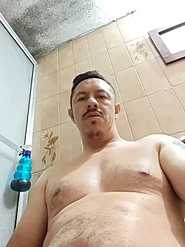 Snapshot of L_hotcream chatting on May 2026 01:06:01 PM L hotcream online show from May 2026 01:06:01 PM