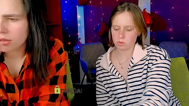 Snapshot of keuli_li chatting on February 2026 10:39:01 PM keuli li online show from February 2026 10:39:01 PM