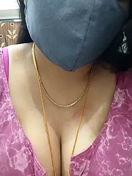 Snapshot of tamilrojaodi chatting on June 2026 10:13:02 PM tamilrojaodi online show from June 2026 10:13:02 PM