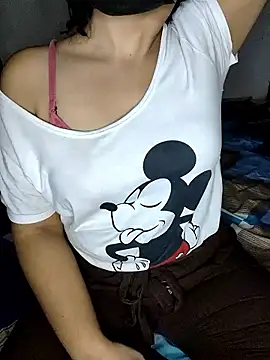 Snapshot of farhana_bebs chatting on January 2026 01:46:02 PM farhana bebs online show from January 2026 01:46:02 PM