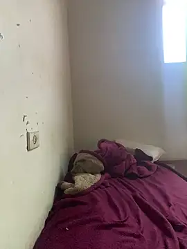 Snapshot of eu_laura chatting on January 2026 09:34:02 AM eu laura online show from January 2026 09:34:02 AM