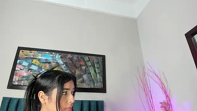 GahiaBelucci online show from March 2026 11:38:02 AM