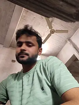 Snapshot of mohit136868 chatting on April 2026 04:06:02 AM mohit136868 online show from April 2026 04:06:02 AM