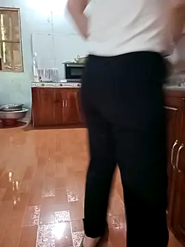 Sweet-Berryy online show from April 2026 03:20:02 AM