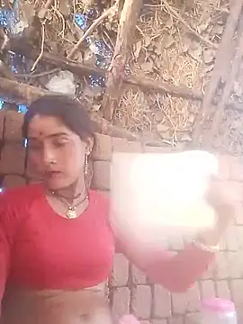 Snapshot of Pinki_rani chatting on April 2026 07:11:01 AM Pinki rani online show from April 2026 07:11:01 AM