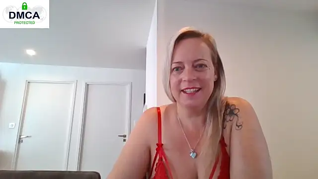 Snapshot of Miss-Chupagirly chatting on July 2026 07:12:01 AM Miss-Chupagirly online show from July 2026 07:12:01 AM