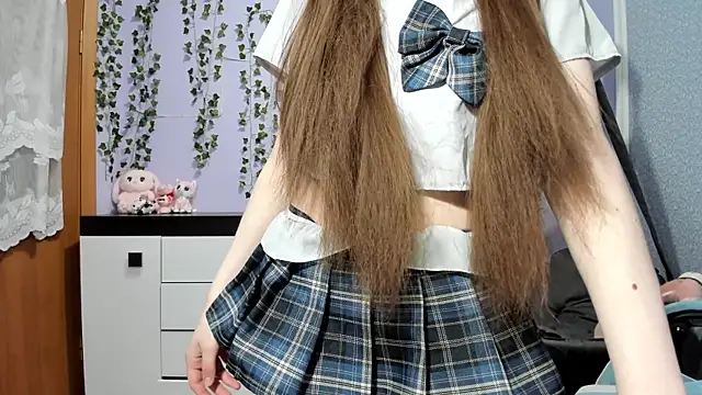 Yoonhee ki online show from April 2026 04:45:01 PM