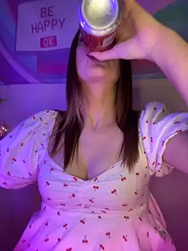 xopeach online show from December 2025 01:18:02 PM