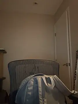 Snapshot of luvvivii chatting on February 2026 01:39:02 AM luvvivii online show from February 2026 01:39:02 AM