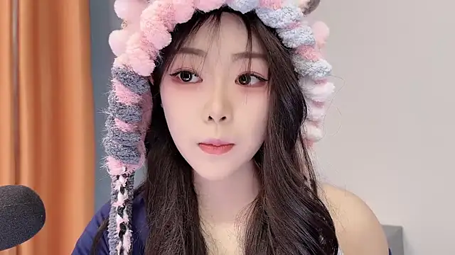 smalldaisy online show from February 2026 02:27:01 AM