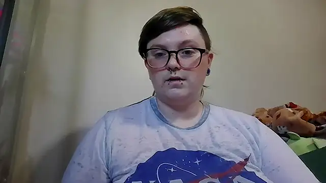 Pupghostt online show from January 2026 07:05:02 PM