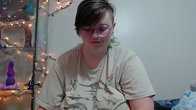 Pupghostt online show from April 2026 01:23:02 PM