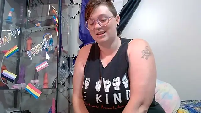 Snapshot of Pupghostt chatting on June 2026 01:11:01 PM Pupghostt online show from June 2026 01:11:01 PM