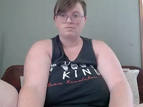 Snapshot of Pupghostt chatting on July 2026 04:22:01 PM Pupghostt online show from July 2026 04:22:01 PM