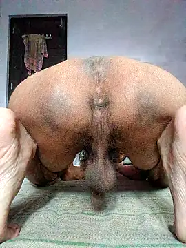 Snapshot of juicy--cock chatting on July 2026 01:45:01 AM juicy--cock online show from July 2026 01:45:01 AM