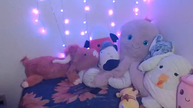 Snapshot of GabbyDaniella chatting on March 2026 03:52:02 AM GabbyDaniella online show from March 2026 03:52:02 AM