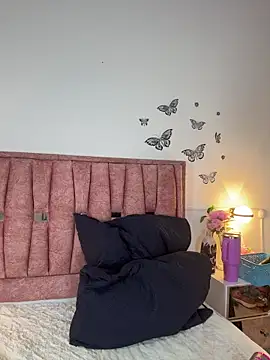 Violetta Moretti online show from January 2026 01:20:01 AM